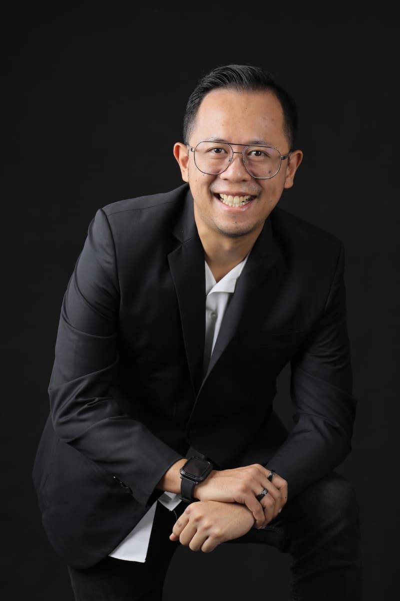 Paulus S.H., M.M., M.Kn.