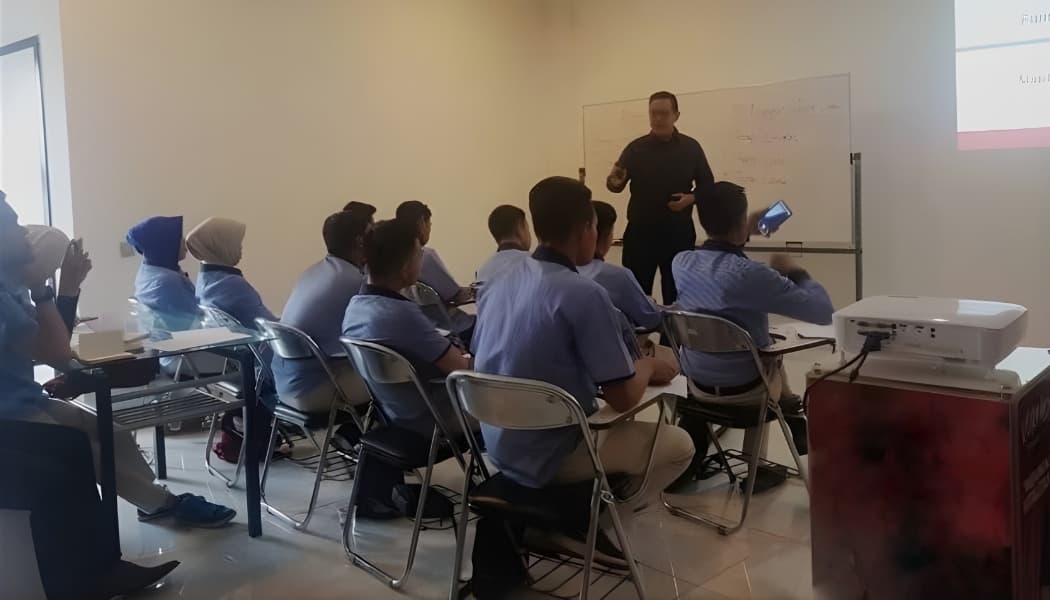 Pelatihan Etika Kerja Dasar: Membangun Budaya Perusahaan yang Kuat